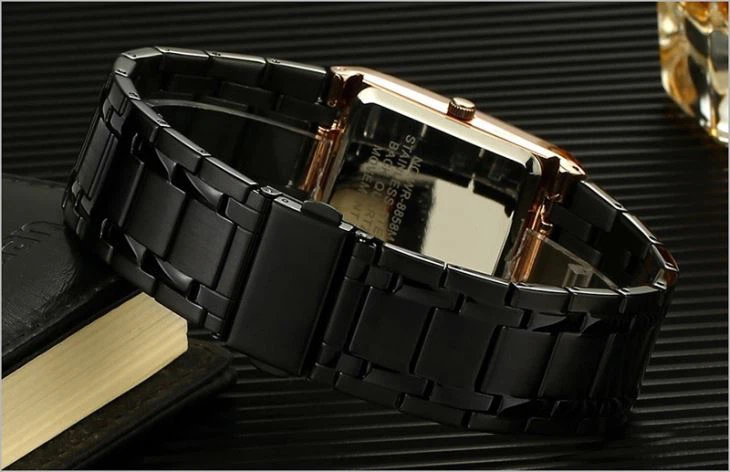 Luxury Gold Man Alloy Wrist Watch TBL101